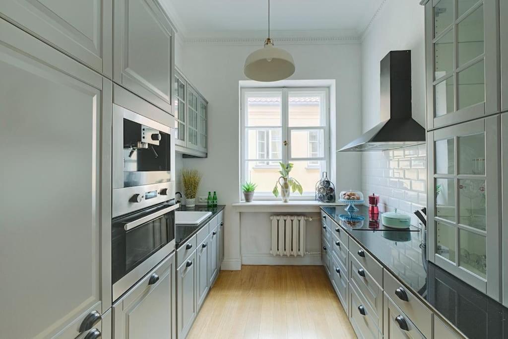Place*unique Royal Route View*4 Bedrooms*6beds Warschau